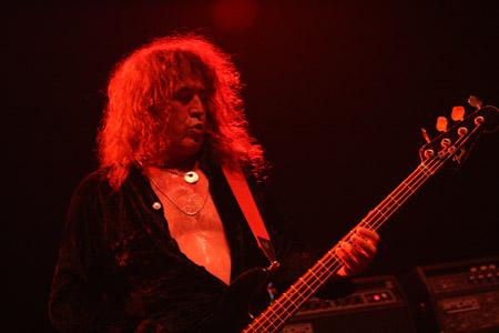 Y&T4
